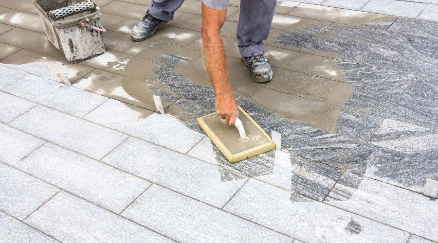 Professional gutter cleaning in North Grafton, MA